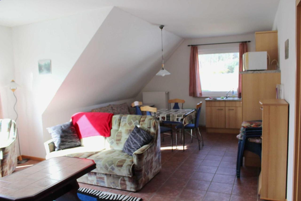 Ferienwohnungen Familie Piel Lutow Buitenkant foto